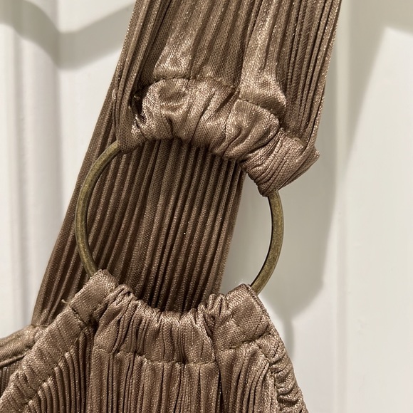 Entro Shimmery Satin Blouse - Picture 5 of 7